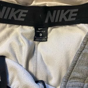 Nike joggers